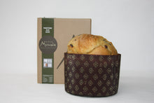 Charger l&#39;image dans la galerie, Panettone with olives
